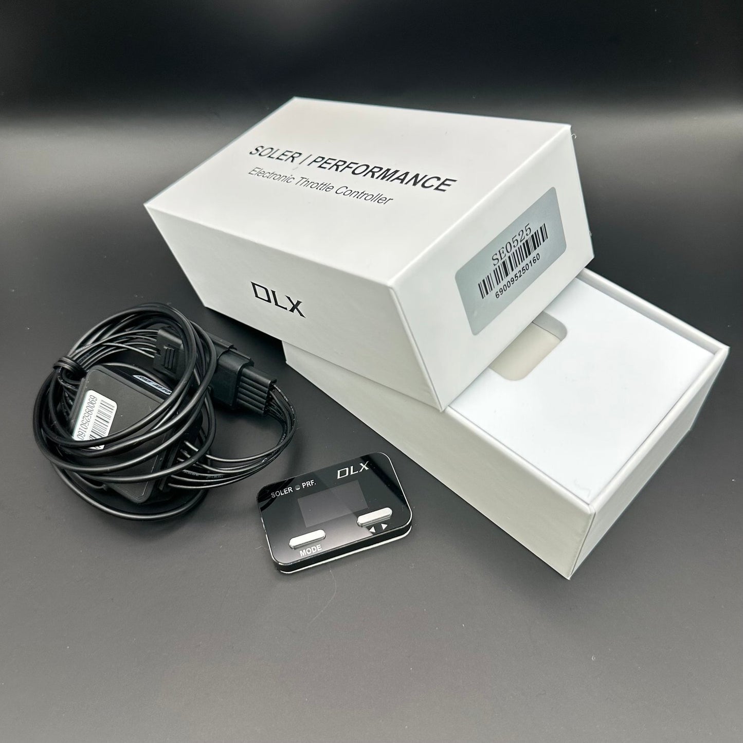 Soler Performance SE0525-TC DLX Bluetooth® Throttle Controller: Corvette 7/8, Camaro 6, Cadillac CTS 3 & MORE
