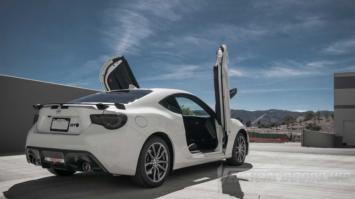 Toyota 86 2017-2021 Vertical Doors Kit image 1