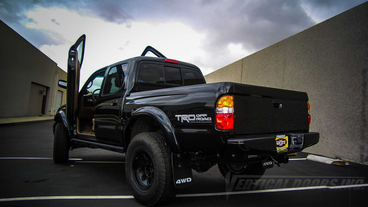 Toyota Tacoma 1995-2004 Vertical Doors Kit image 3