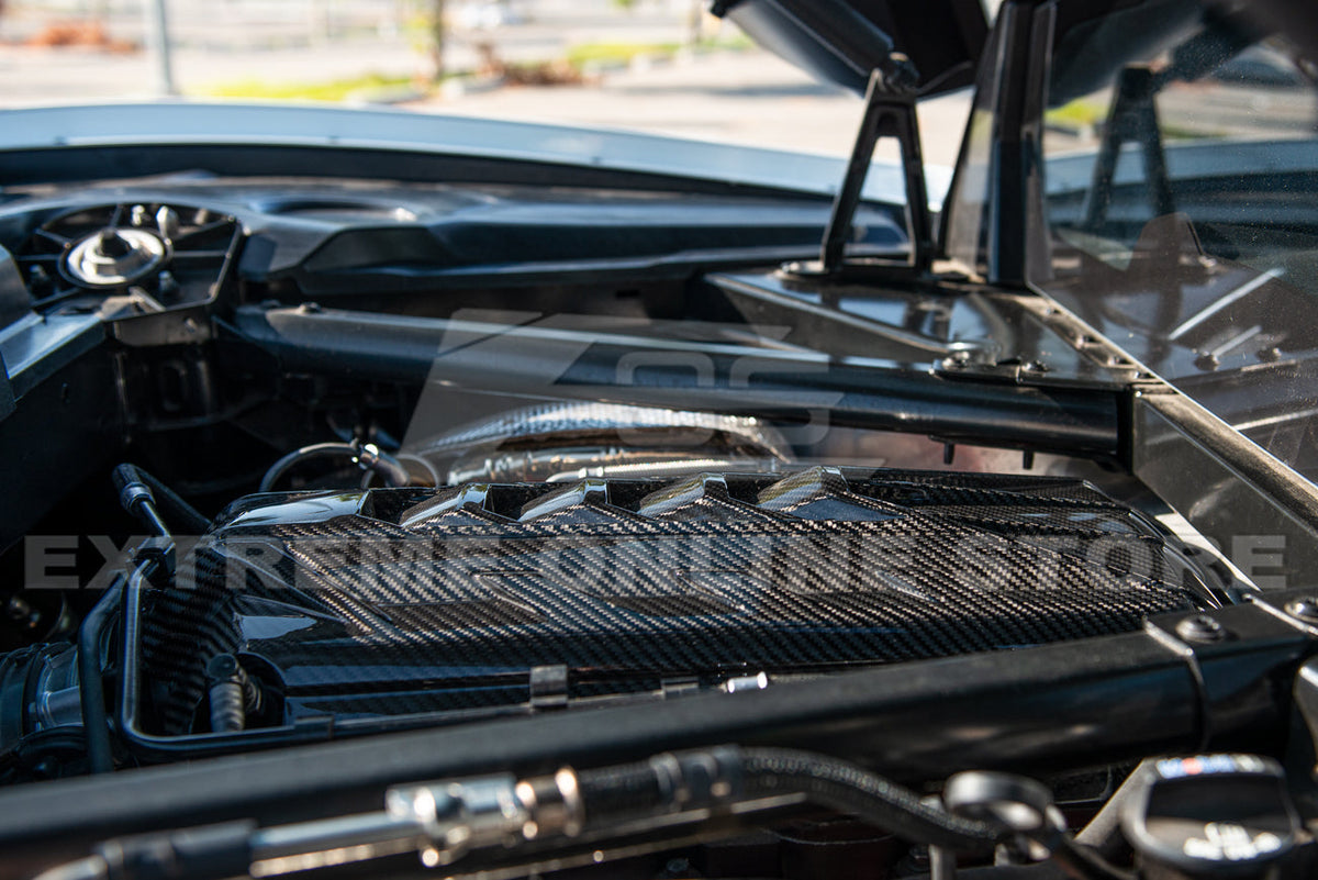 Corvette C8 Coupe Engine Cover W/ Bay Panel Insert image 3