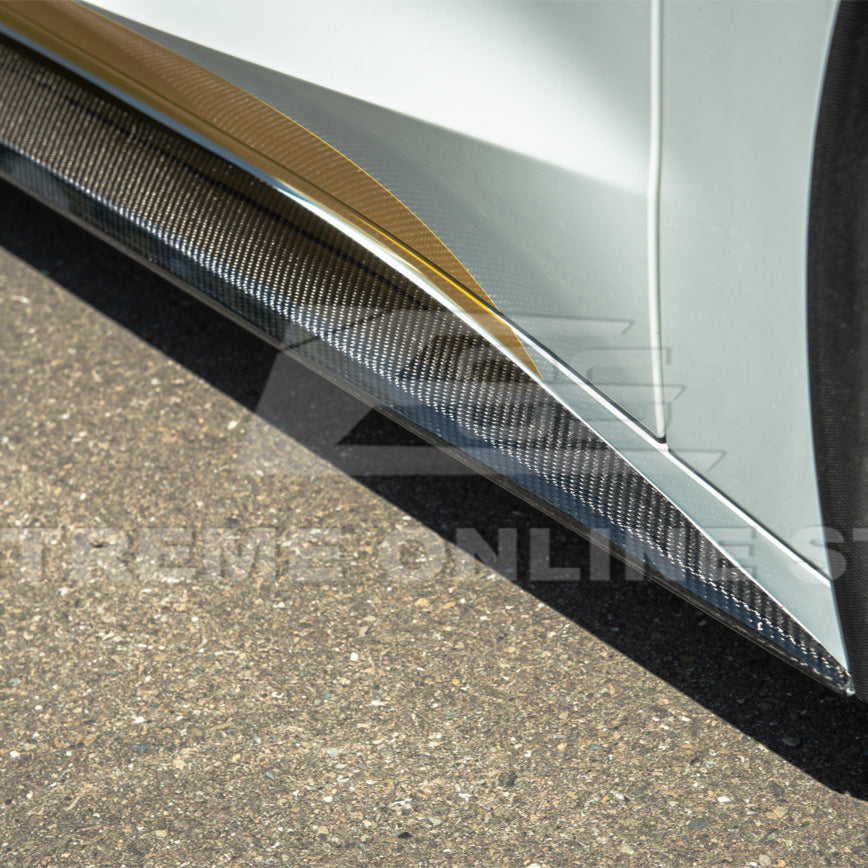 Chevrolet Corvette C8 DRY CARBON FIBER 5VM Side Skirts image 62