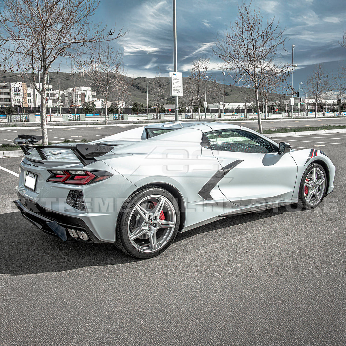Chevrolet Corvette C8 Z51 Package Side Skirts image 35