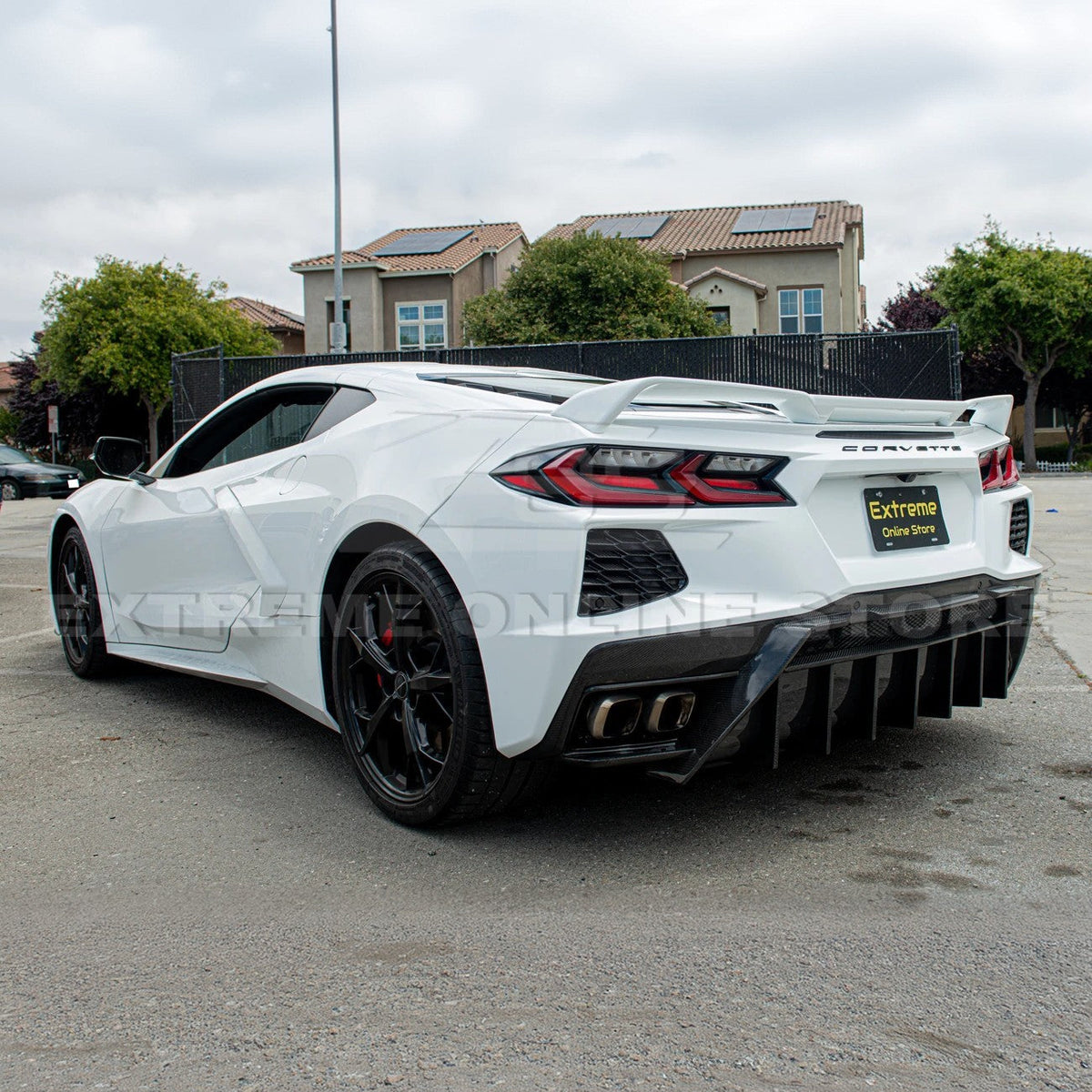 Chevrolet Corvette C8 DRY CARBON FIBER Rear Grill Cover image 4
