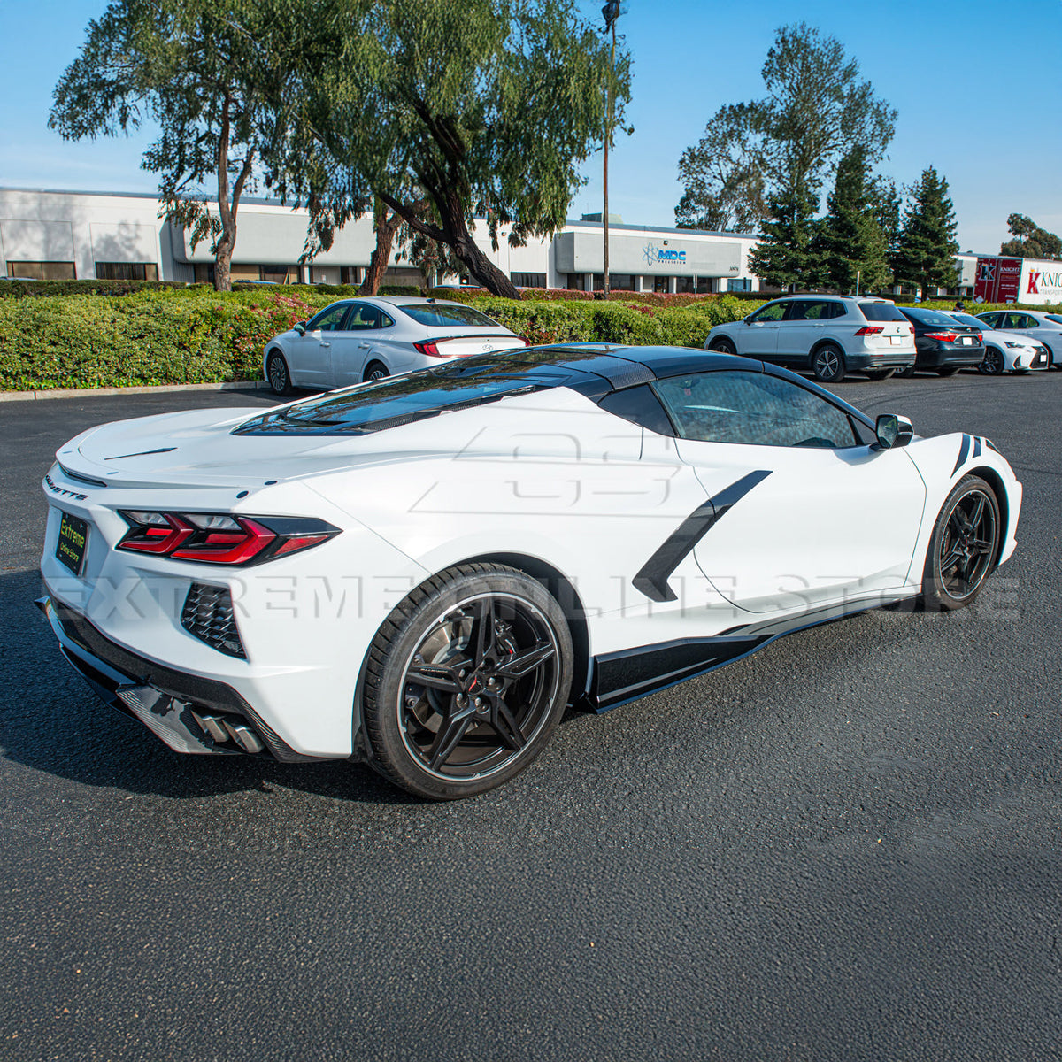 Chevrolet Corvette C8 3VM Side Skirts image 12