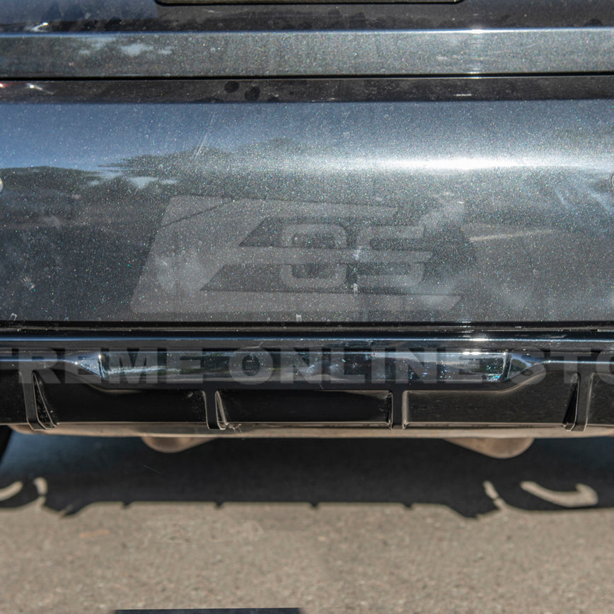 2019-Up BMW G20 M340i Rear Bumper Lower Diffuser image 9