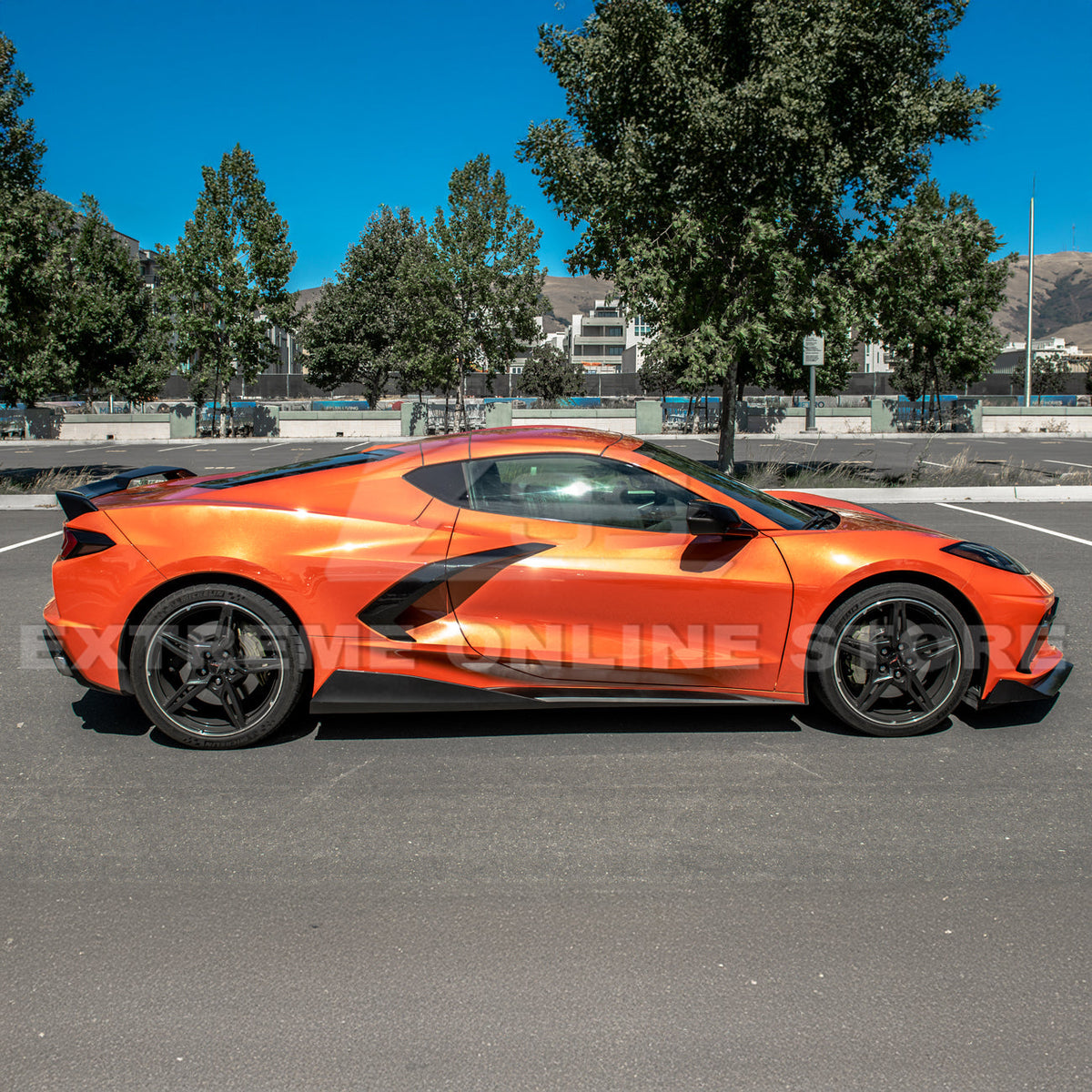 Chevrolet Corvette C8 DRY CARBON FIBER 5VM Side Skirts image 7