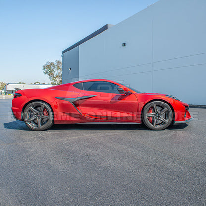 Chevrolet Corvette C8 Z06 / E-Ray DRY CARBON FIBER Side Skirts image 8