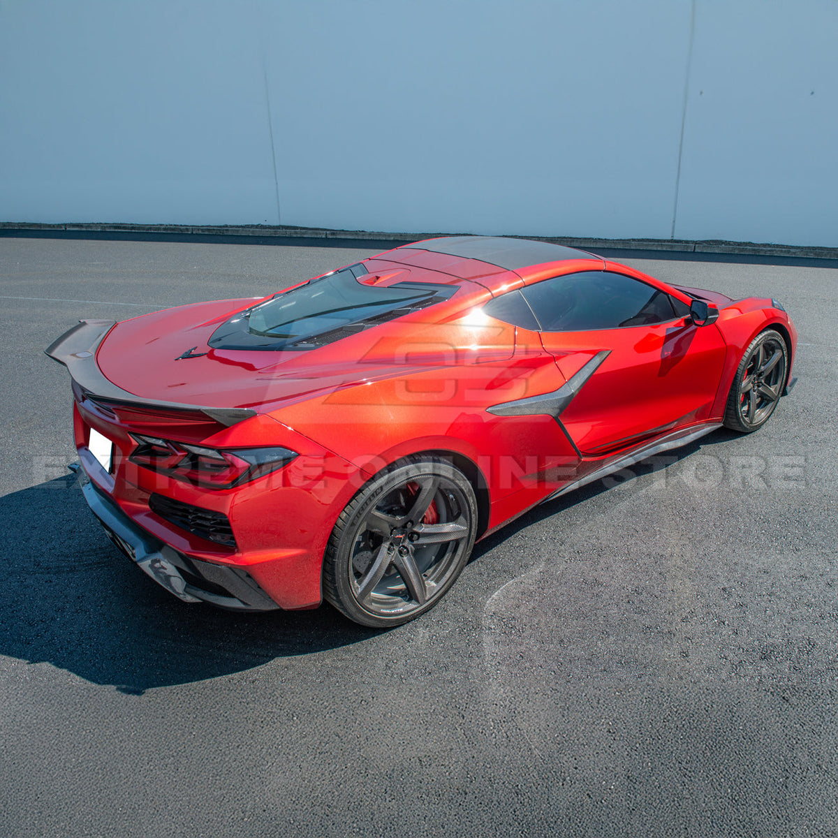 Chevrolet Corvette C8 Z06 / E-Ray DRY CARBON FIBER Side Skirts image 13