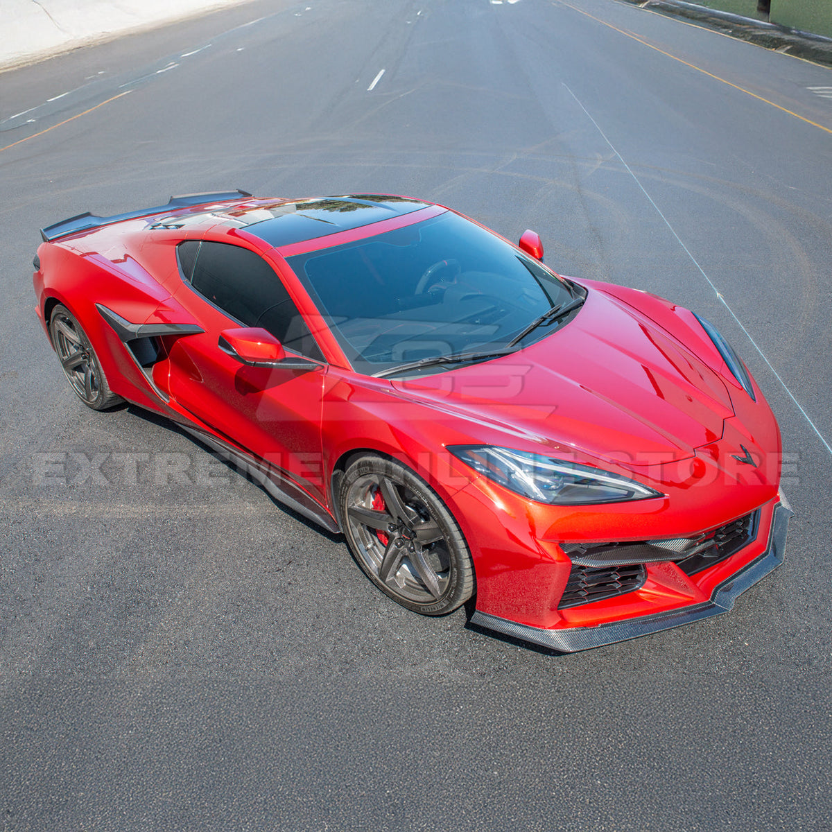 Chevrolet Corvette C8 Z06 / E-Ray DRY CARBON FIBER Side Skirts image 4