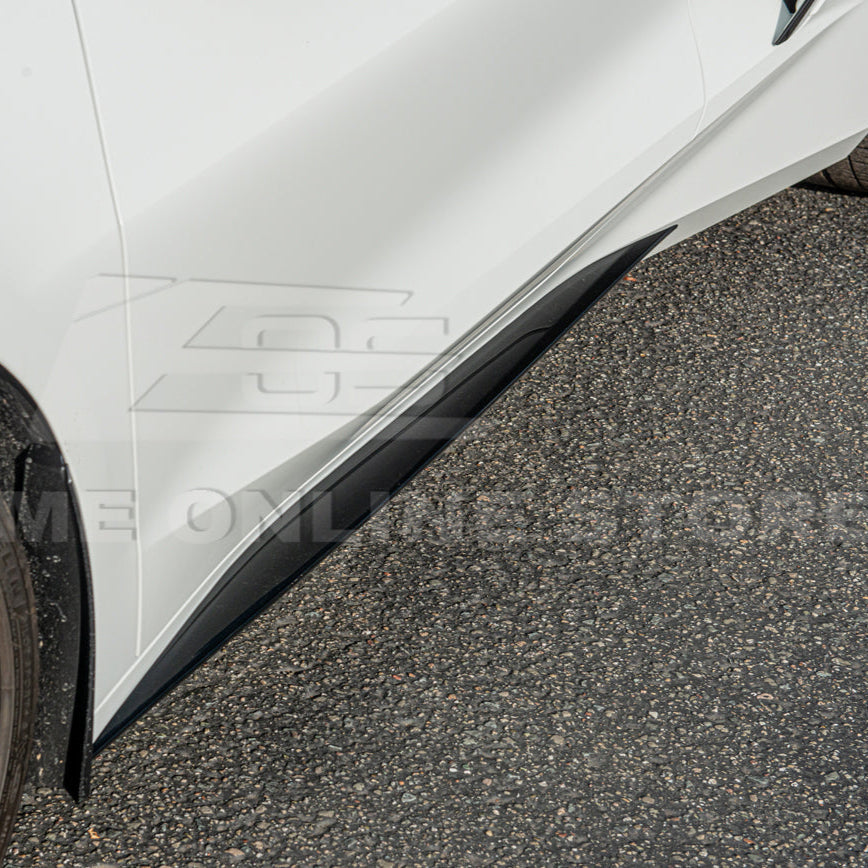 Chevrolet Corvette C8 Z51 Package Side Skirts image 14