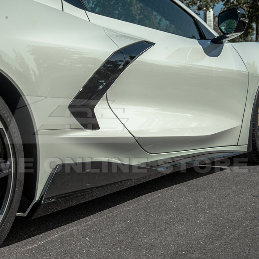 Chevrolet Corvette C8 DRY CARBON FIBER 5VM Side Skirts image 34