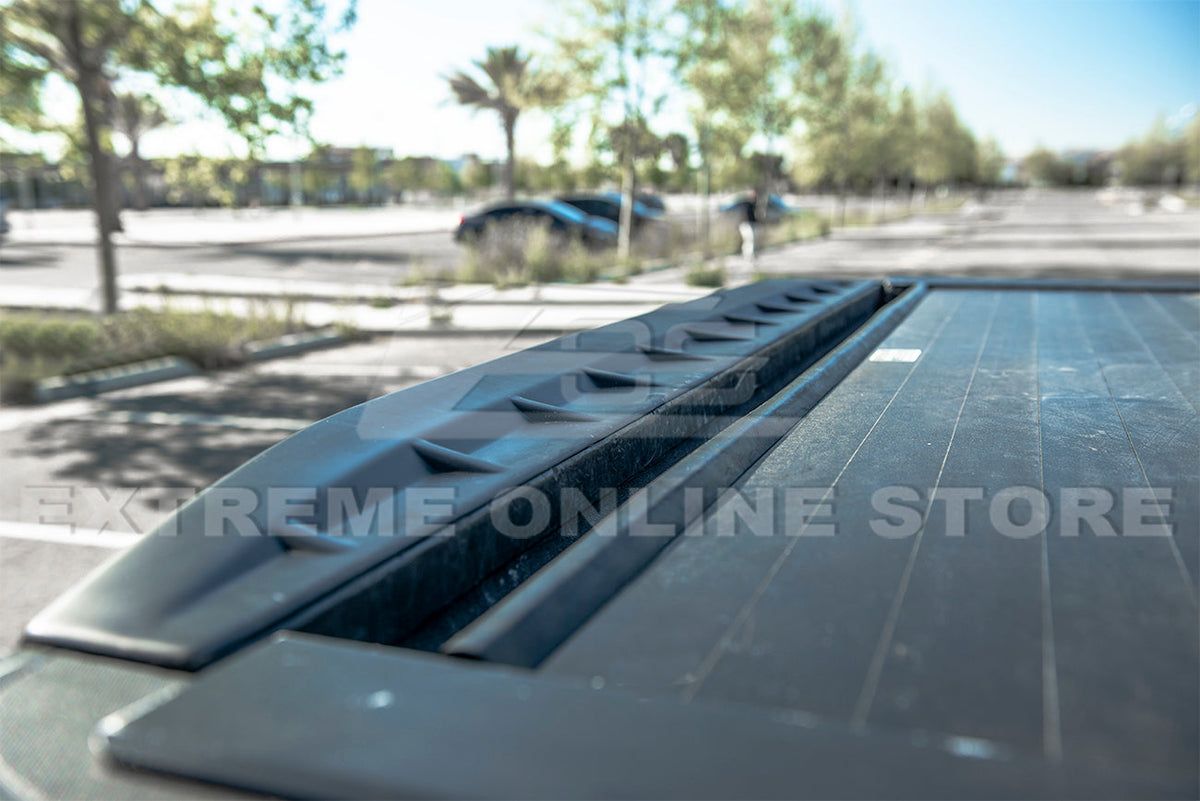 2014-18 Chevrolet Silverado | 2016-2018 GMC Sierra Tailgate Rear Spoiler image 14