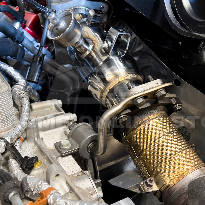 Chevrolet Corvette C8 Catalytic Converter image 3