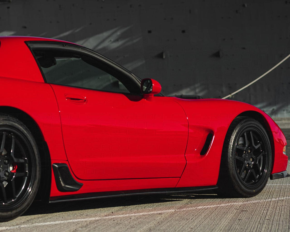 Corvette C5 | ZR1 Style Side Skirts With Mudflaps image 2