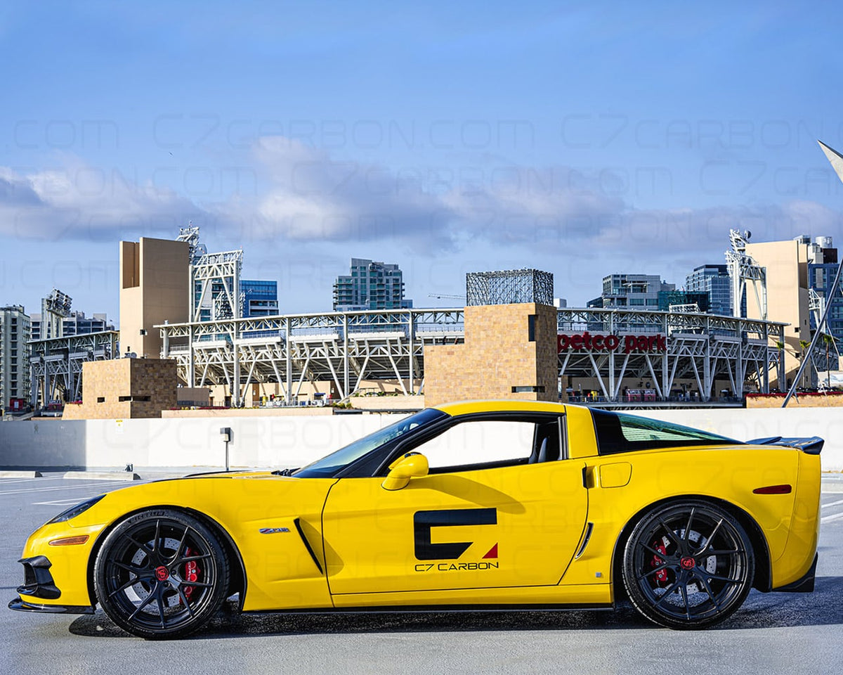 Corvette C6 | ZR1 Extended Rear Spoiler image 3