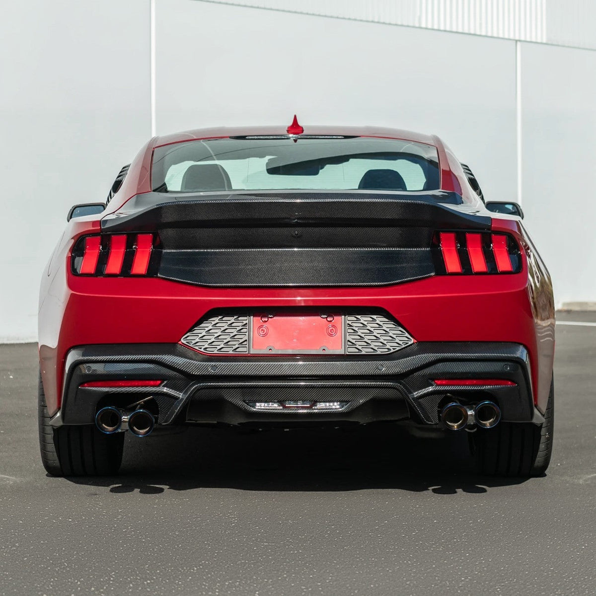 2024-Up Ford Mustang S650 | Super Snake Style Carbon Fiber Rear Trunk Lid with Integrated Spoiler image 7