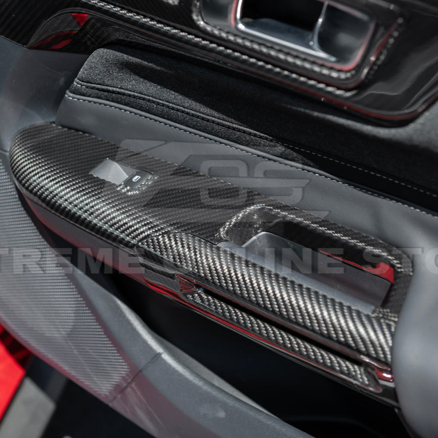 2015-up Ford Mustang DRY Carbon Fiber Side Door Glass Lifting Panel image 4