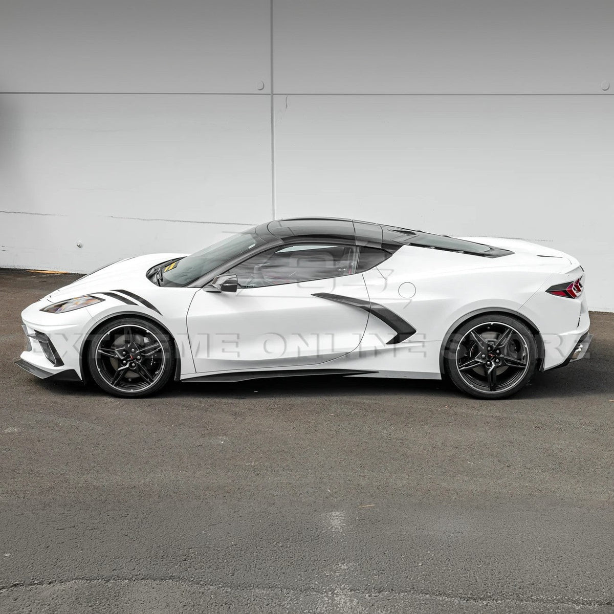 Chevrolet Corvette C8 Stingray DRY CARBON FIBER Side Wheel Fender image 5