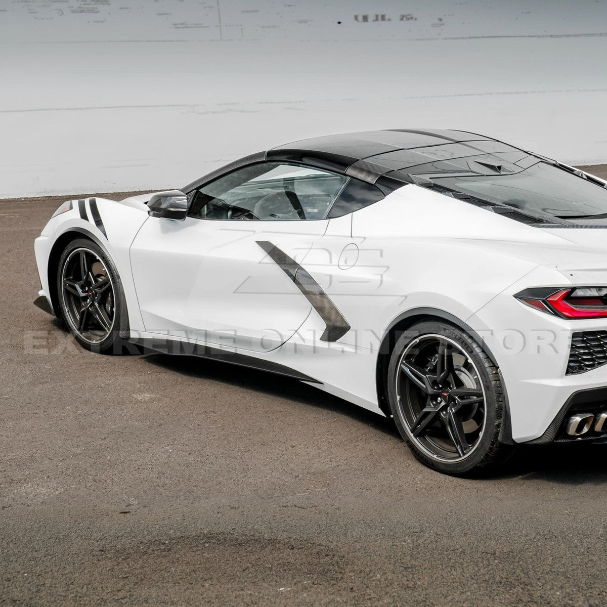 Chevrolet Corvette C8 Stingray DRY CARBON FIBER Side Wheel Fender image 7