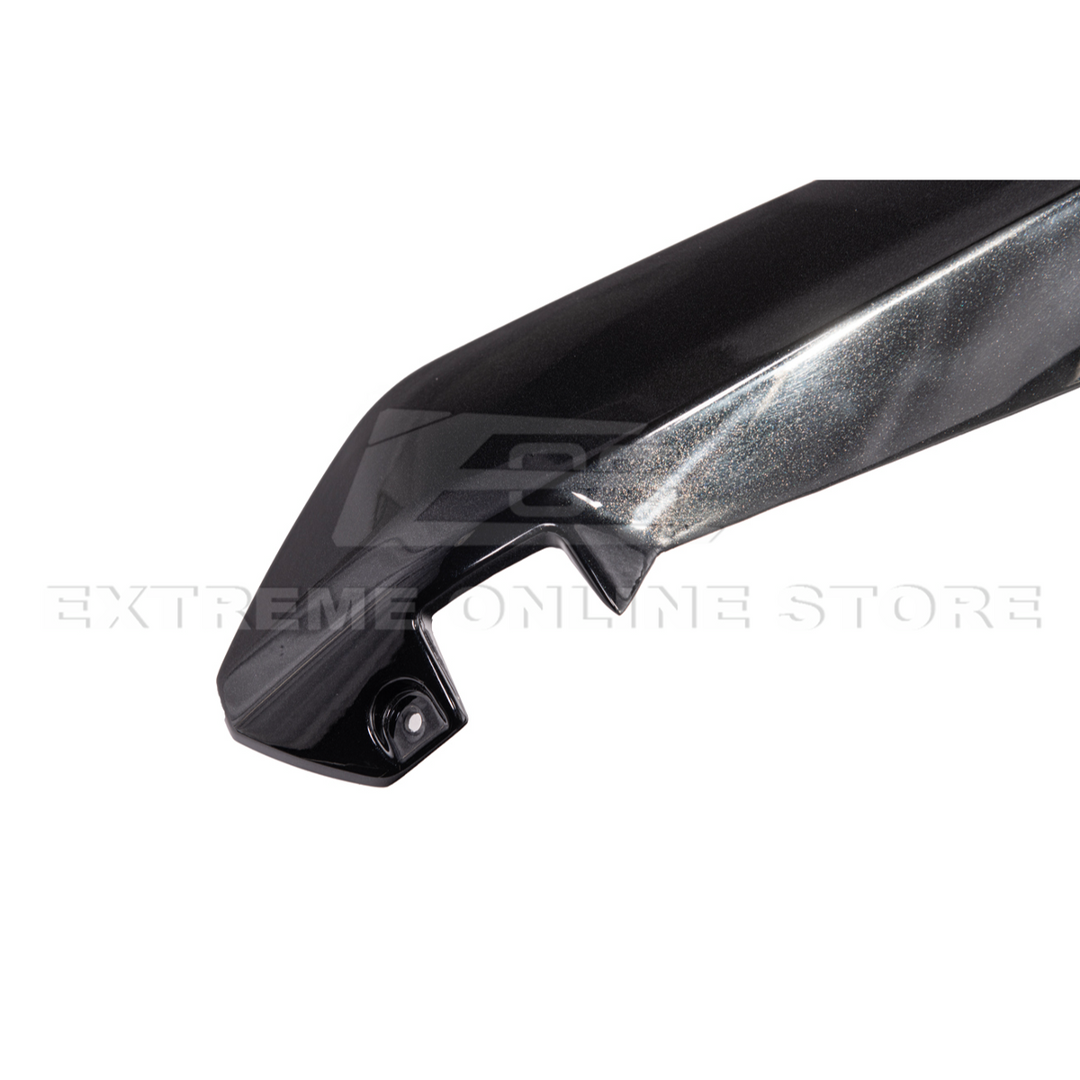 Chevrolet Corvette C8 Z06 DRY CARBON FIBER Engine Cover image 15