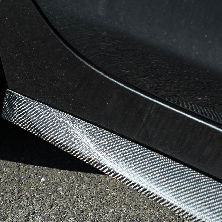 2016-19 Cadillac CTS-V | CARBON FIBER Package V2 Side Skirts image 12