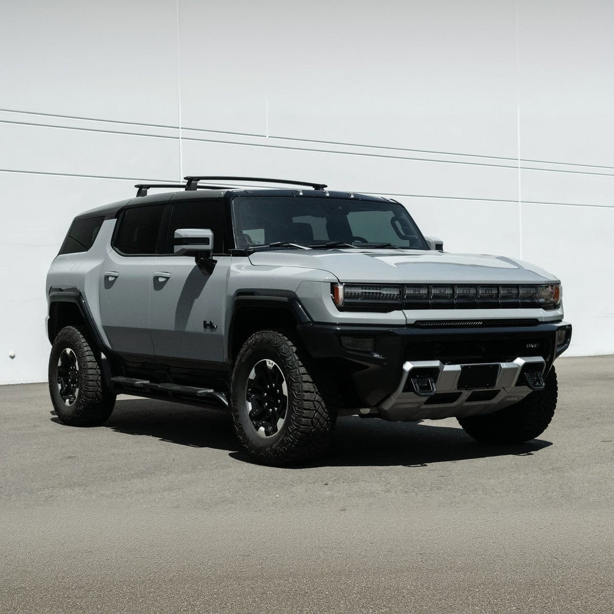 2022-Up GMC Hummer EV | Aluminum Roof Mounted Cargo & Luggage Cross Rail Rack image 10
