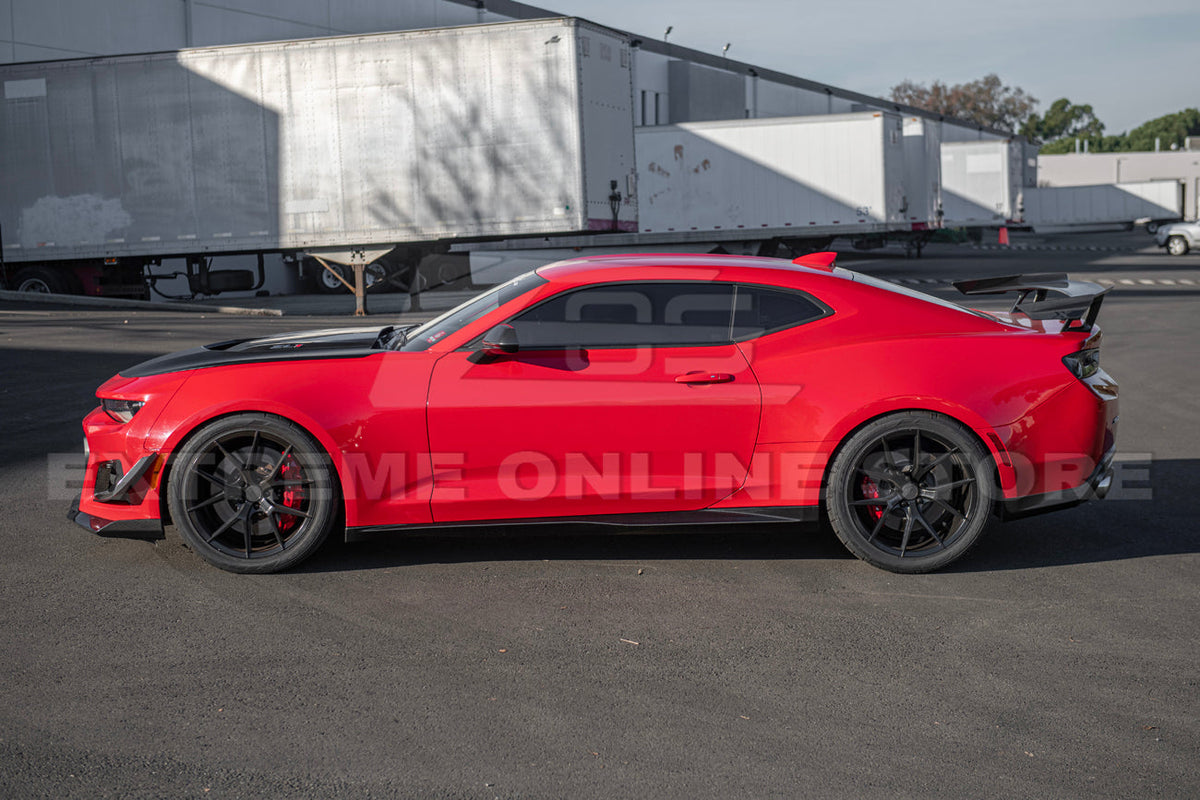 2019-24 Camaro ZL1 Side Skirts image 5