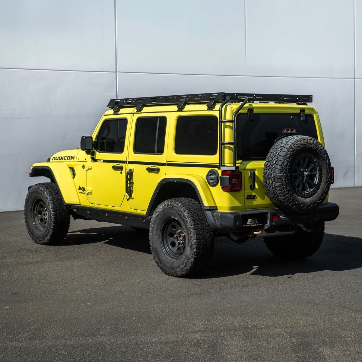 2018-Up Jeep Wrangler | Carbon Steel Black Full-Length Roof Cargo Rack Ladder image 6
