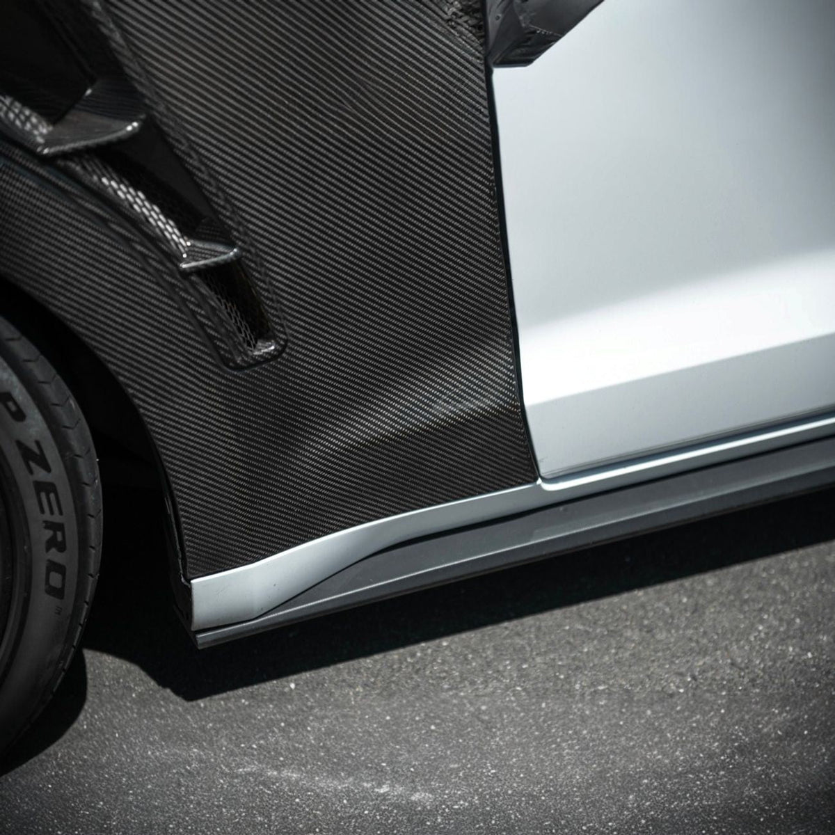 2018-2023 Ford Mustang Dry Carbon Fiber GT500 Style Side Vented Fender Pair image 9