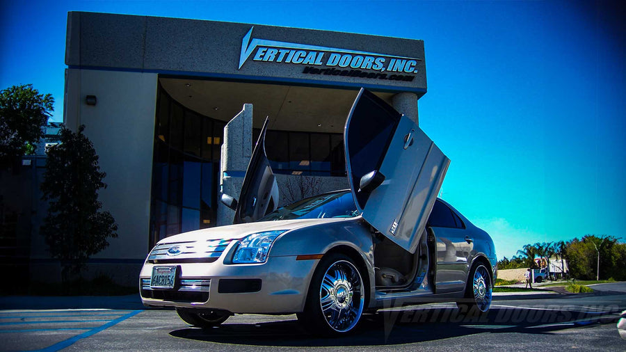 2005-2012 Ford Fusion Vertical Door Kit - Special Order