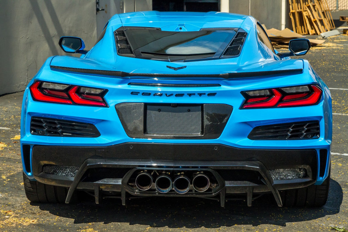 Carbon Fiber License Plate Backing - Chevrolet C8 Corvette Z06/E-Ray/Zr1/Grand sport