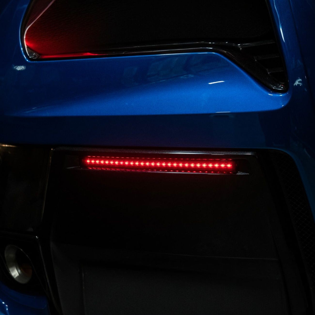 Corvette C7 Rear Bumper Diffuser Clear Lens Red LED Reflector Lights image 10