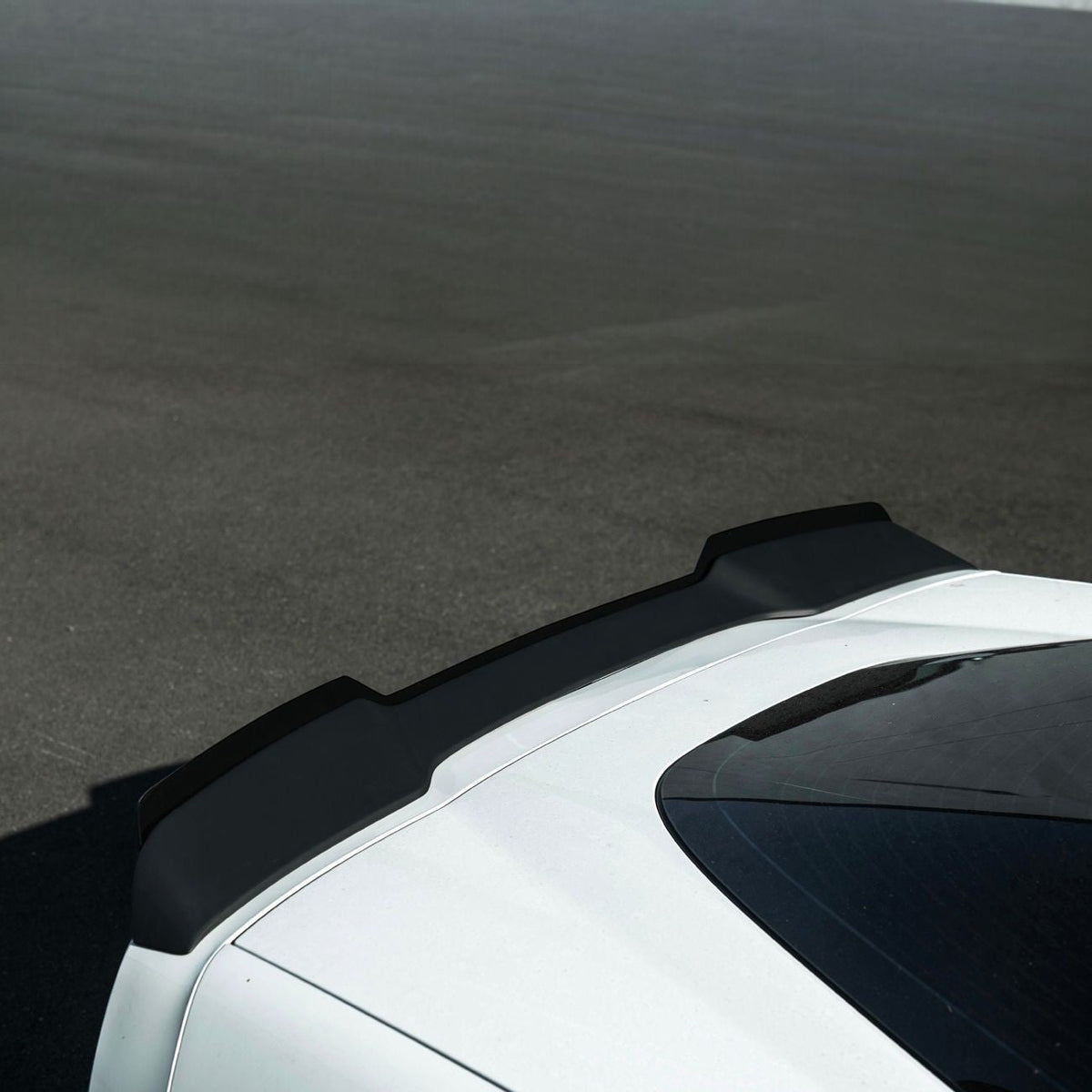 Corvette C6 ZR1 Extended Rear Trunk Lid Wing Spoiler image 13