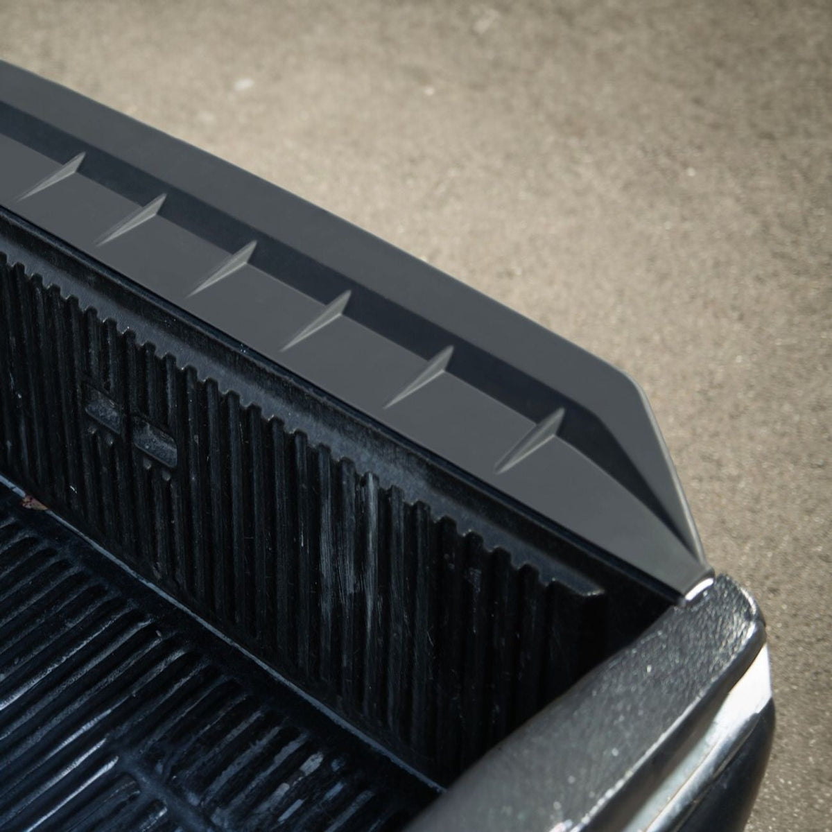 1994-2004 Chevrolet S10 Street Series Rear Trunk Lid Spoiler image 9