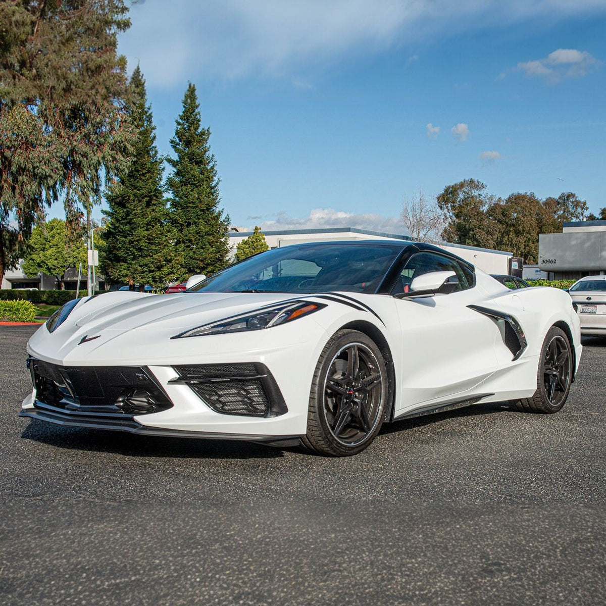 Chevrolet Corvette C8 Z51 Package Side Skirts image 61