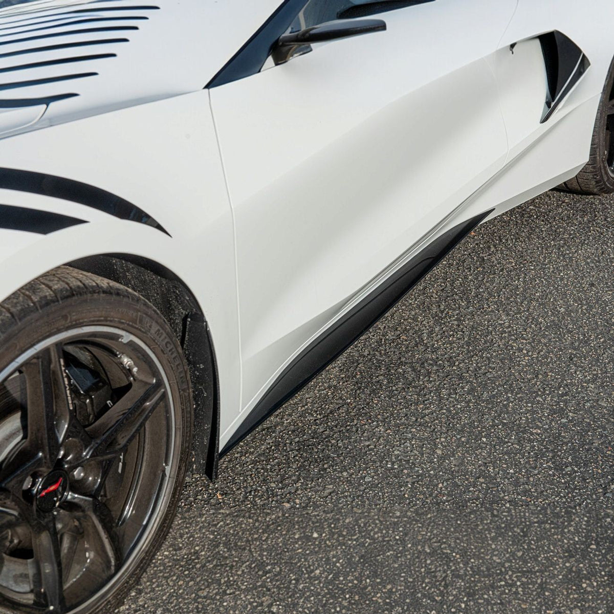 Chevrolet Corvette C8 Z51 Package Side Skirts image 62
