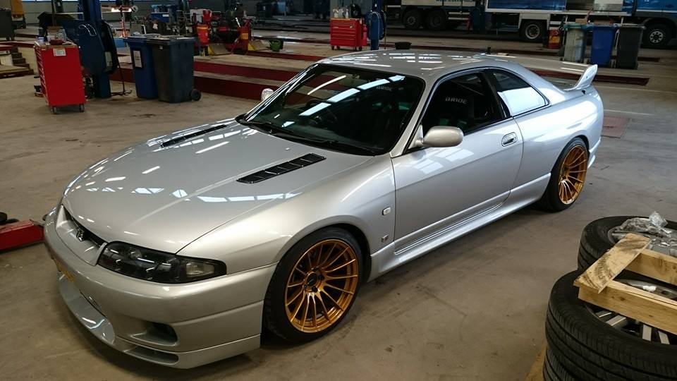 Carbon Fiber Long Hood Vents-Universal
