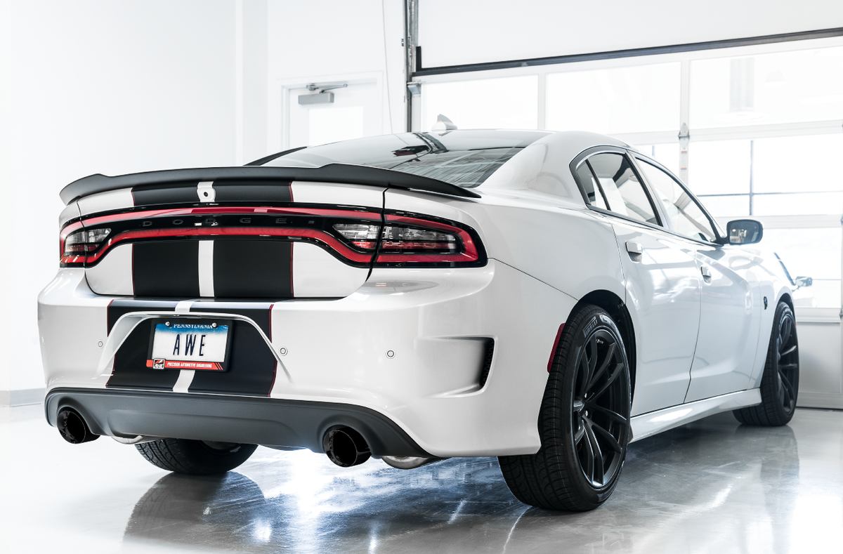 AWE Touring Edition Exhaust for 15+ Charger 6.4 / 6.2 SC - Diamond Black Tips image 4