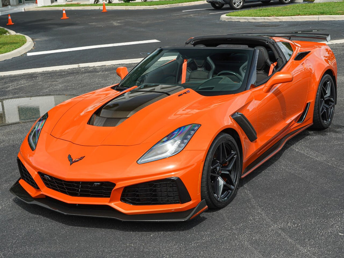 Chevrolet Corvette C7 ZR1 DRY CARBON FIBER Front Splitter image 4