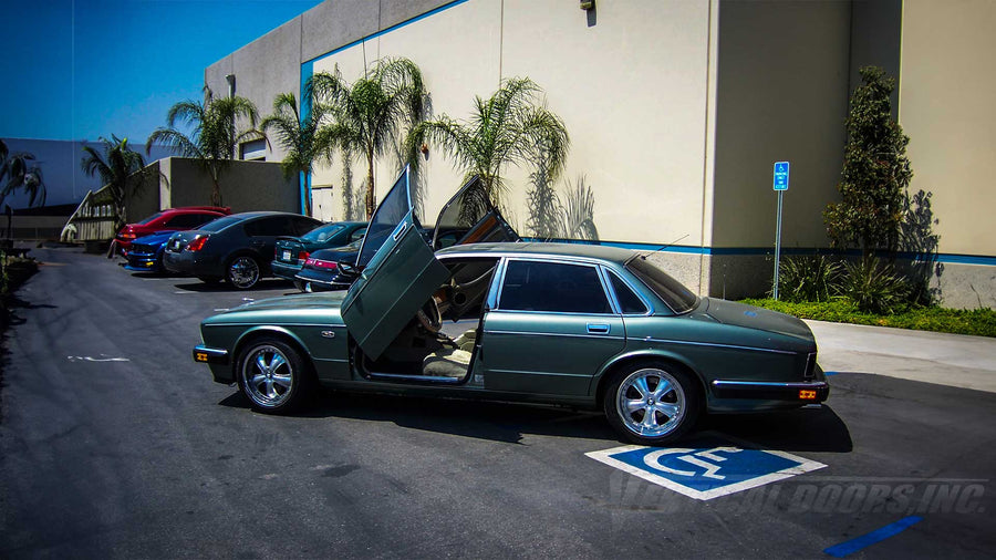 Jaguar XJ12 1980-1992 • Discontinued Kits are Non Refundable •