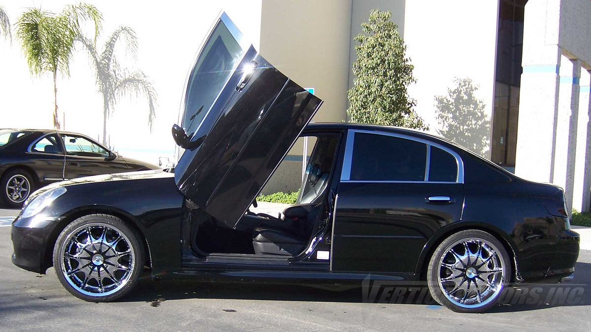 Infiniti G35 Sedan 2003-2006 Vertical Doors Kit image 1
