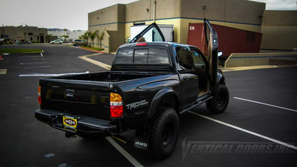 Toyota Tacoma 1995-2004 Vertical Doors Kit image 2